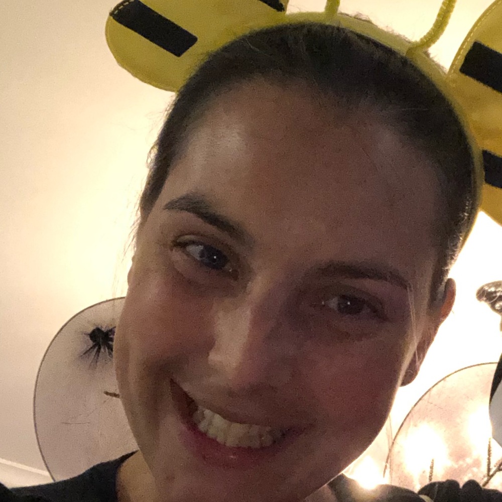 Meet your Posher, Maria